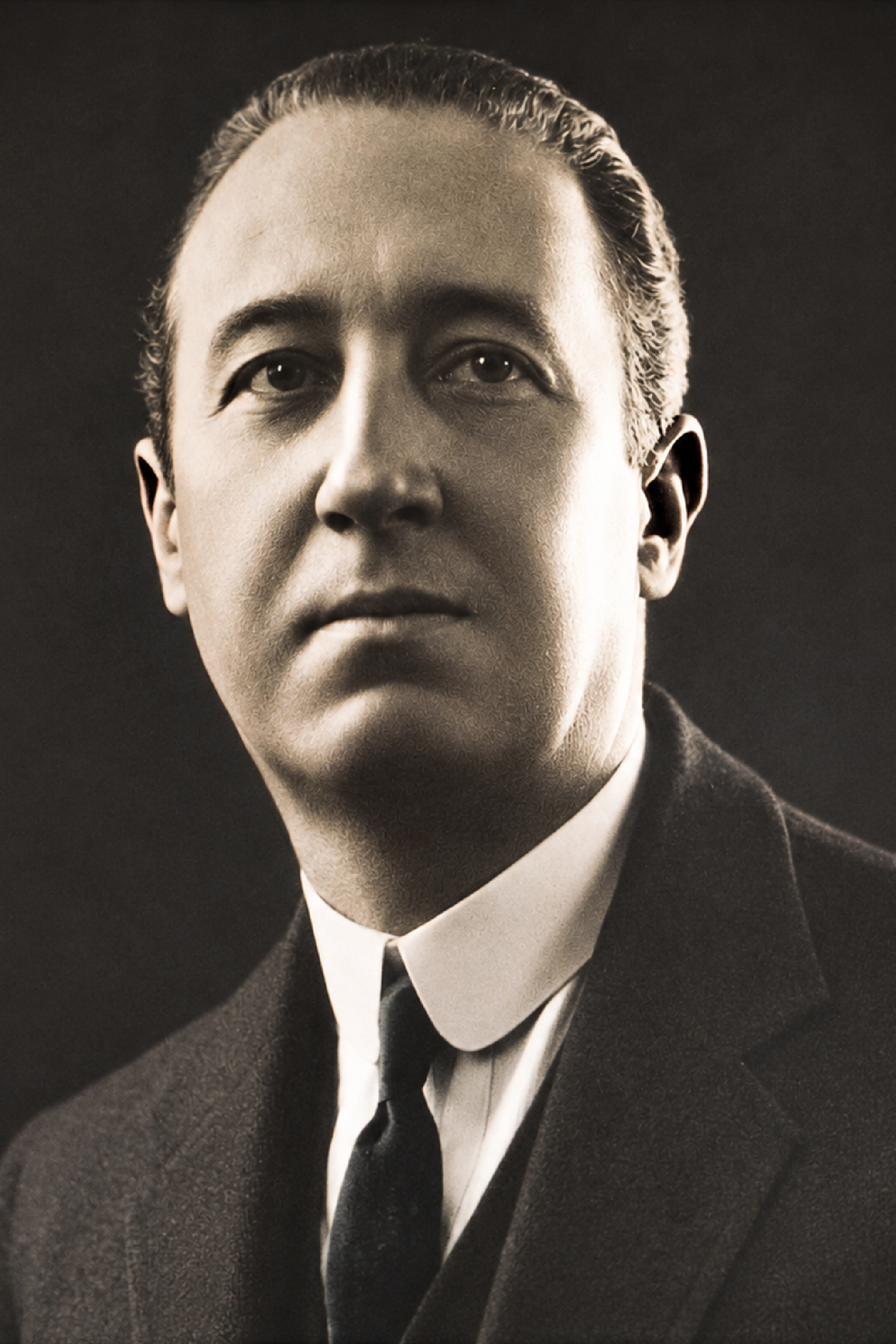 Retrato de Carlos Portella
